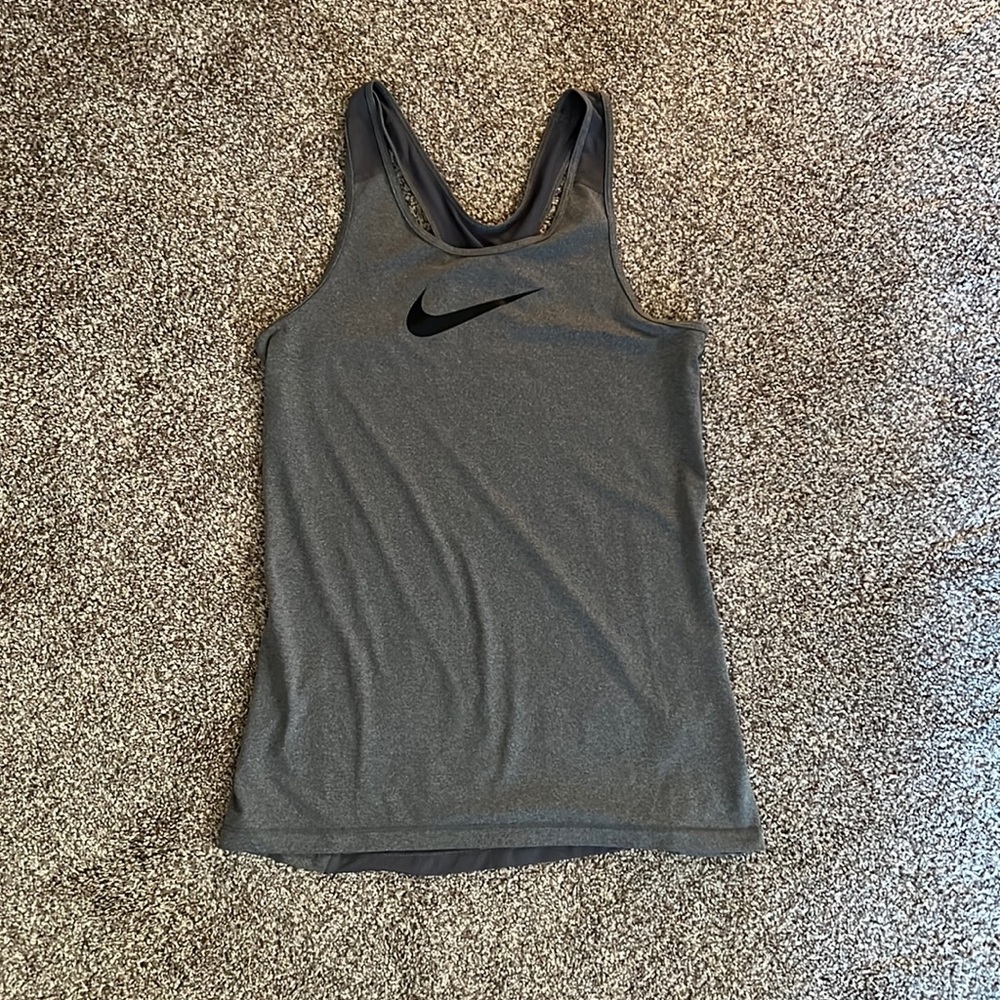 Nike Medium Gray